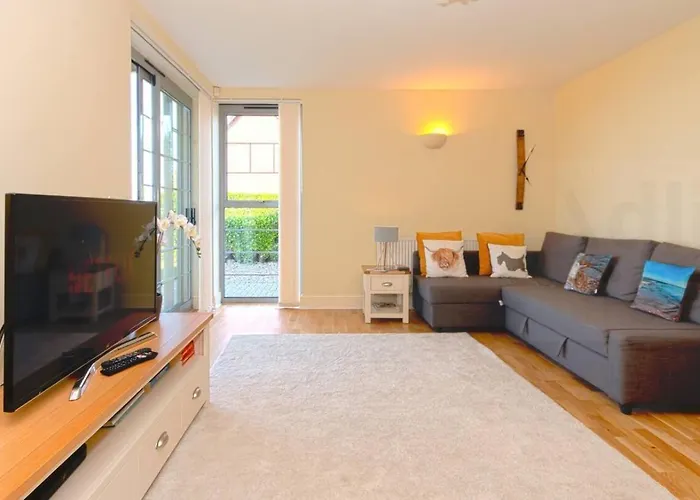 2 Bed Seapoint Birchington Escape By Adliv